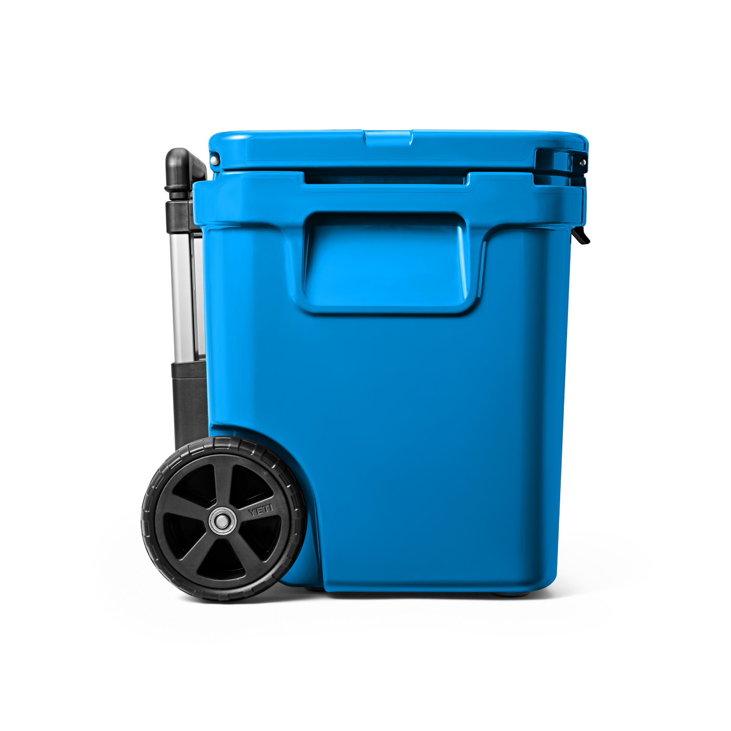 Roadie® 60 Wheeled Cool Box - Image 4