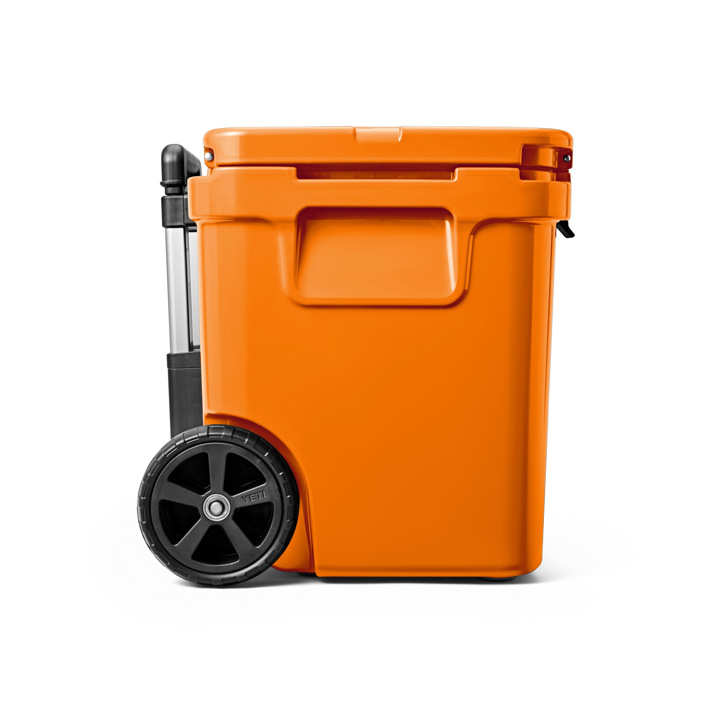 Roadie® 60 Wheeled Cool Box - Image 4